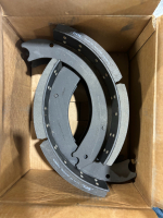 Reman brake shoe kit with hardware