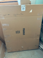2004-2007 western star LH door glass