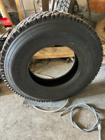 1 New Sailum 11R 22.5