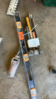 Tiger torch, level, hammers