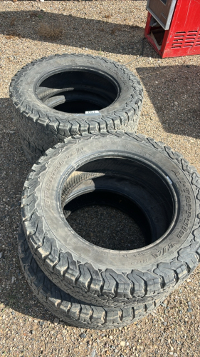 Set of 4 used tires (bf Goodrich LT 275/65R20)