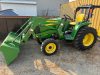 JD 3025 E w/loader & bucket 264.4 engine hrs 46.7 pto hrs