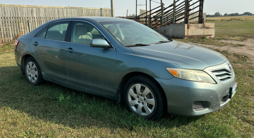 2010 Toyota Camry LE