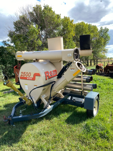 2006 REM 2500 Grain Vac