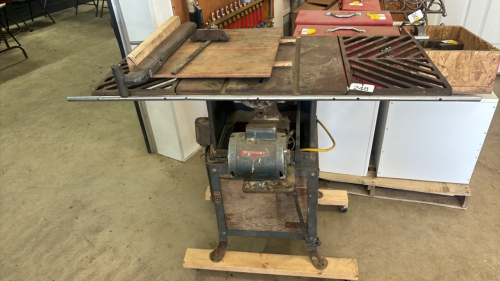 Belt drive table saw