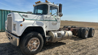 1986 Mack Econodyne highway tractor