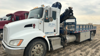 2012 Kenworth deck truck w/picker