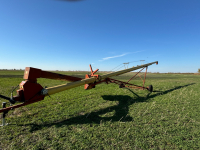 Westfield 10x61 side swing auger