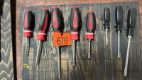 Snap-on screw drivers