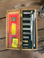 Set of key way broaches