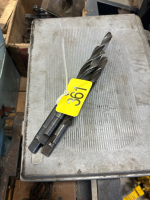 Assortment of milling bits