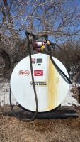 Fuel tank with electric pump