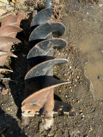 16&rdquo; post hole bit