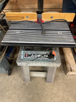 Delta router table