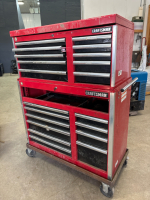 Craftsman tool chest. (Needs drawer repair)