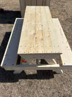 Kids picnic table