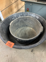 2-rubber tubs