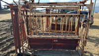 Manual squeeze chute