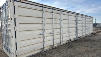 40&rsquo; storage container w/end door and full side opening doors