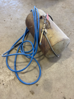 Air tank and hose
