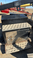 2-step tool boxes