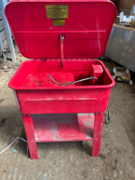 Parts washer