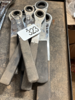 Boxend metric ratchet wrenches