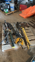 Assortment of cylinders