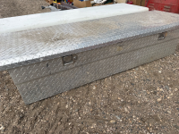 Aluminum tool box