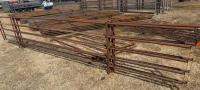 2-20ft 5bar sheep self stand panels