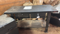 Tool bench