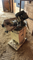Band saw