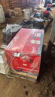 Milwaukee battery powered chop saw (new)