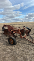 Melroe 911 5 bottom plow