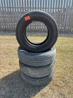 Set of 4 tires (P245/70R17)