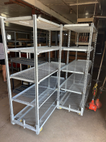 2- 6&rsquo; carts