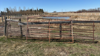 1- 16&rsquo; panel. 1-8&rsquo; panel