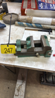 Mill vice