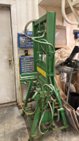 20&rdquo; break and square tube bender