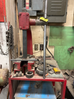 Buffalo 3 ton press w/stand