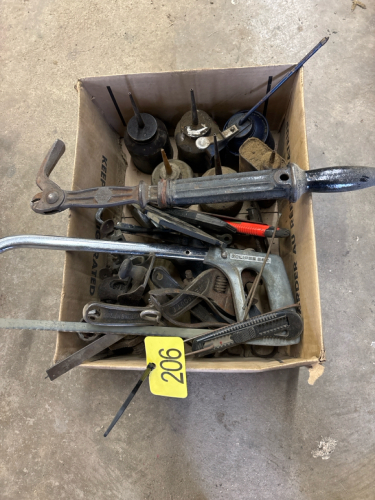 Oilers, nail puller, saws etc