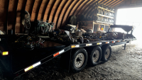 21 ft Tridem flat deck trailer w/beaver tail