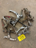 5- gear pullers