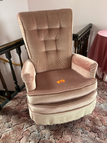 Swivel rocker