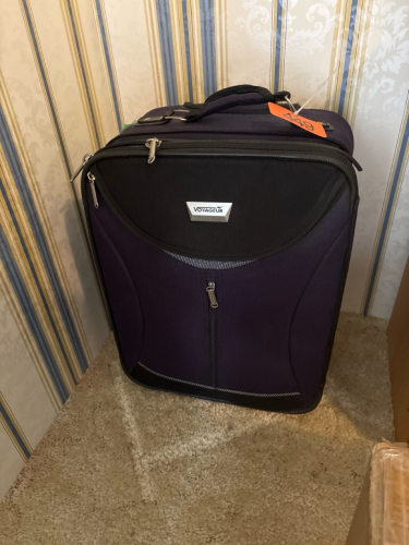 Small luggage piece