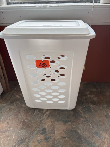 Laundry hamper