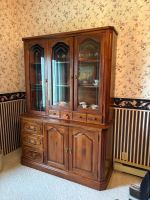 China cabinet contents not included