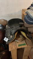 16&rdquo; western saddle