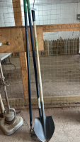 Shovel, 2 garden tools