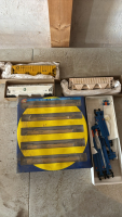 Partial train cars, undercarriages, train trailers